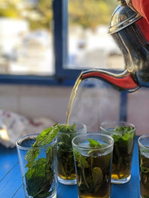 Make bug bite balm that soothes skin with foraged herbs
